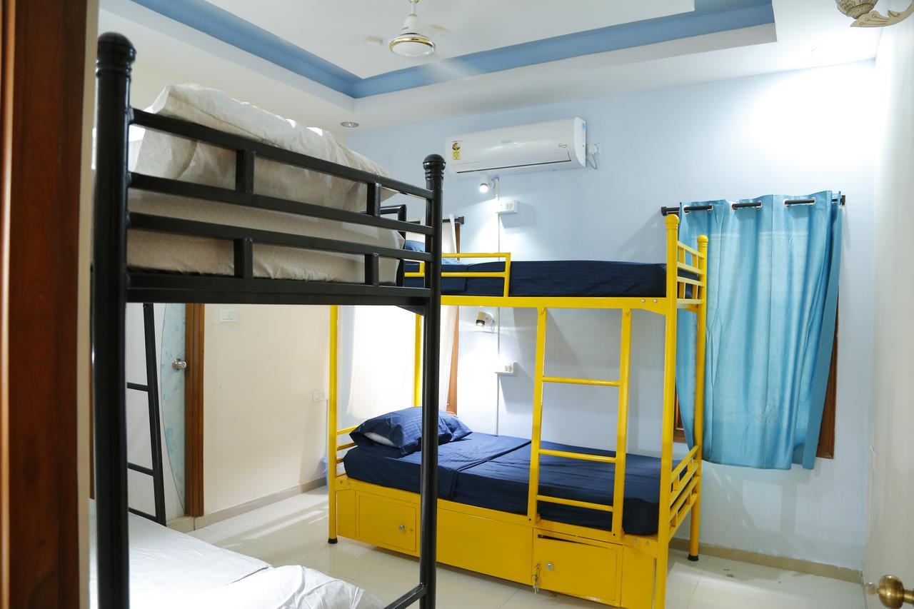 Nomads Nest Hostel Hyderabad Exterior photo